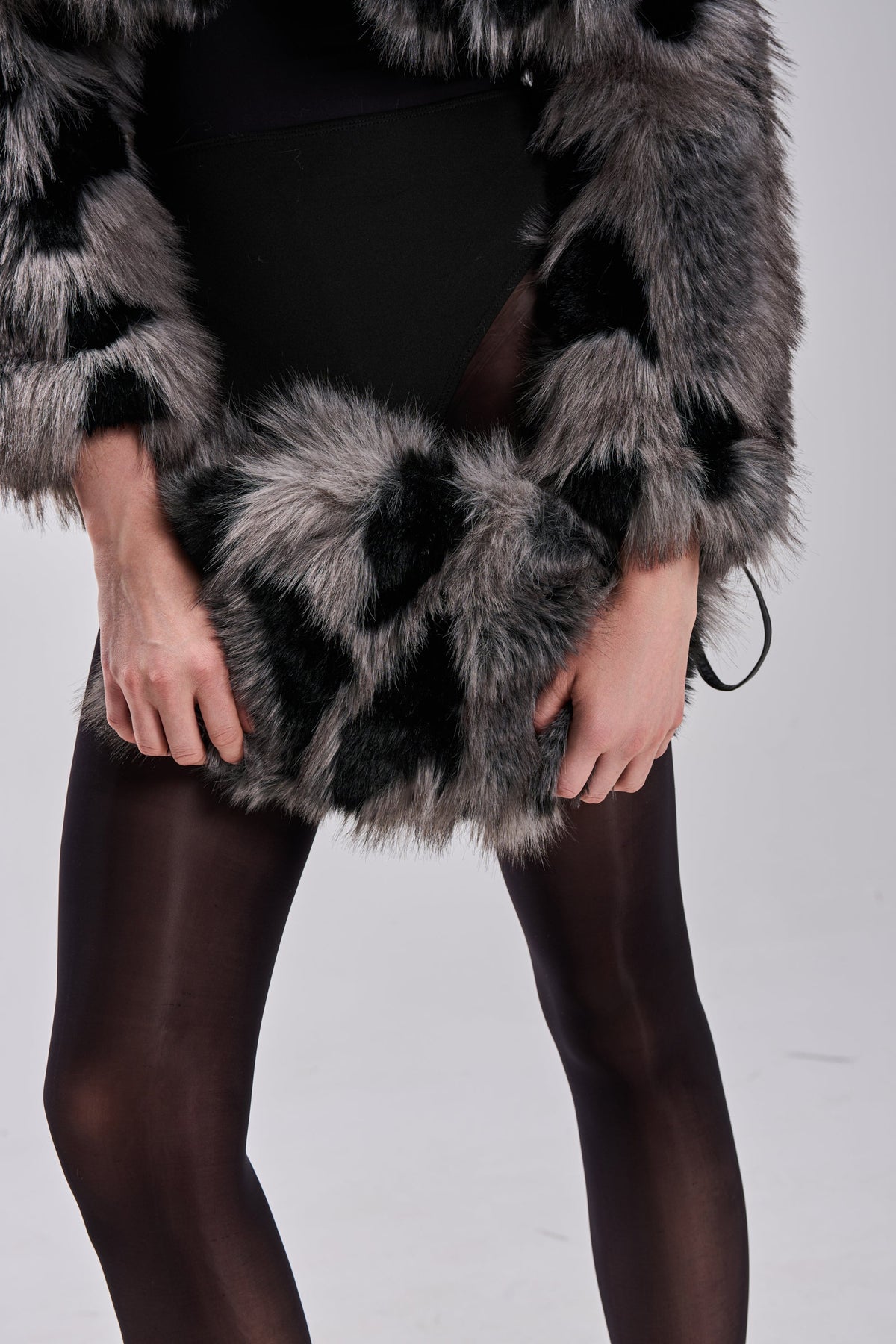 ARLO FAUX FUR WRISTLET