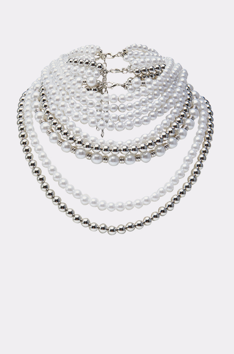 REGAL VIBES LAYERED NECKLACE