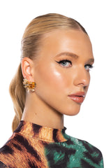 PETAL STUD EARRING IN GOLD