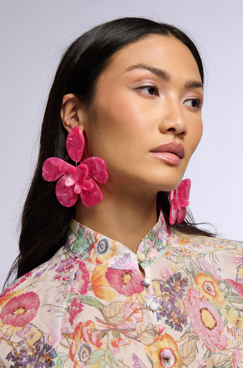 KIKI FLOWER EARRING