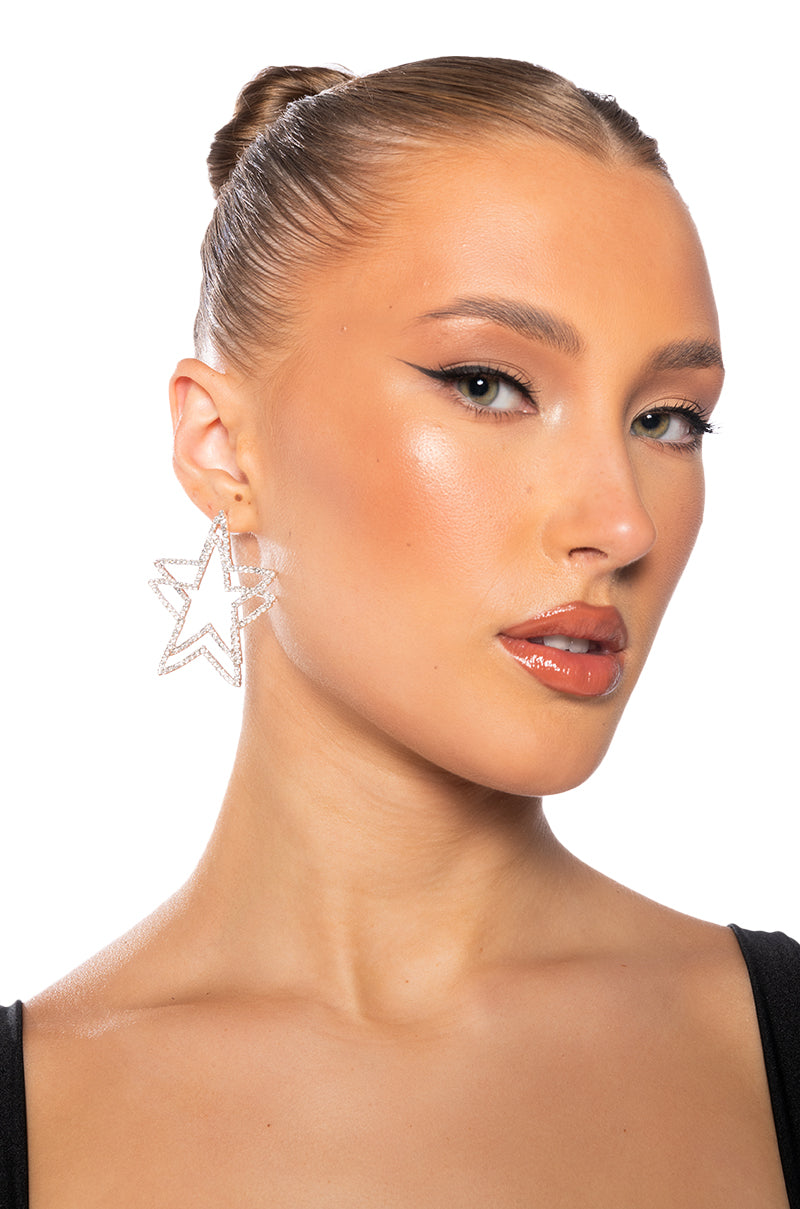 LAYERED STAR STUD IN SILVER