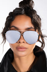 MYOB FLASH SUNNIES