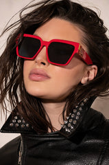 OMW WAYFARER SUNNIES