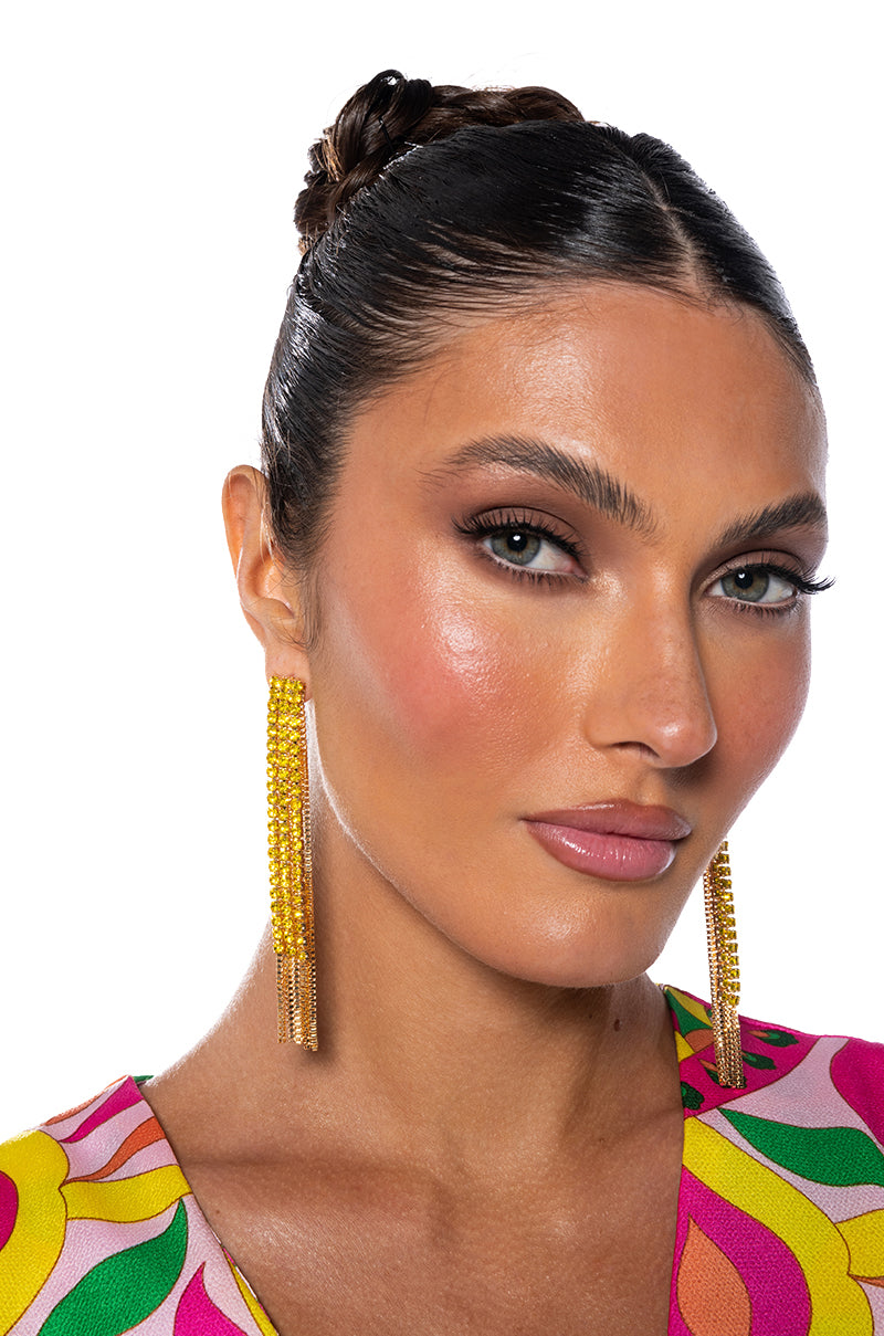RHINESTONE DANGLE EARRING