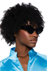 SEDONA VIBE SUNGLASSES IN BLACK