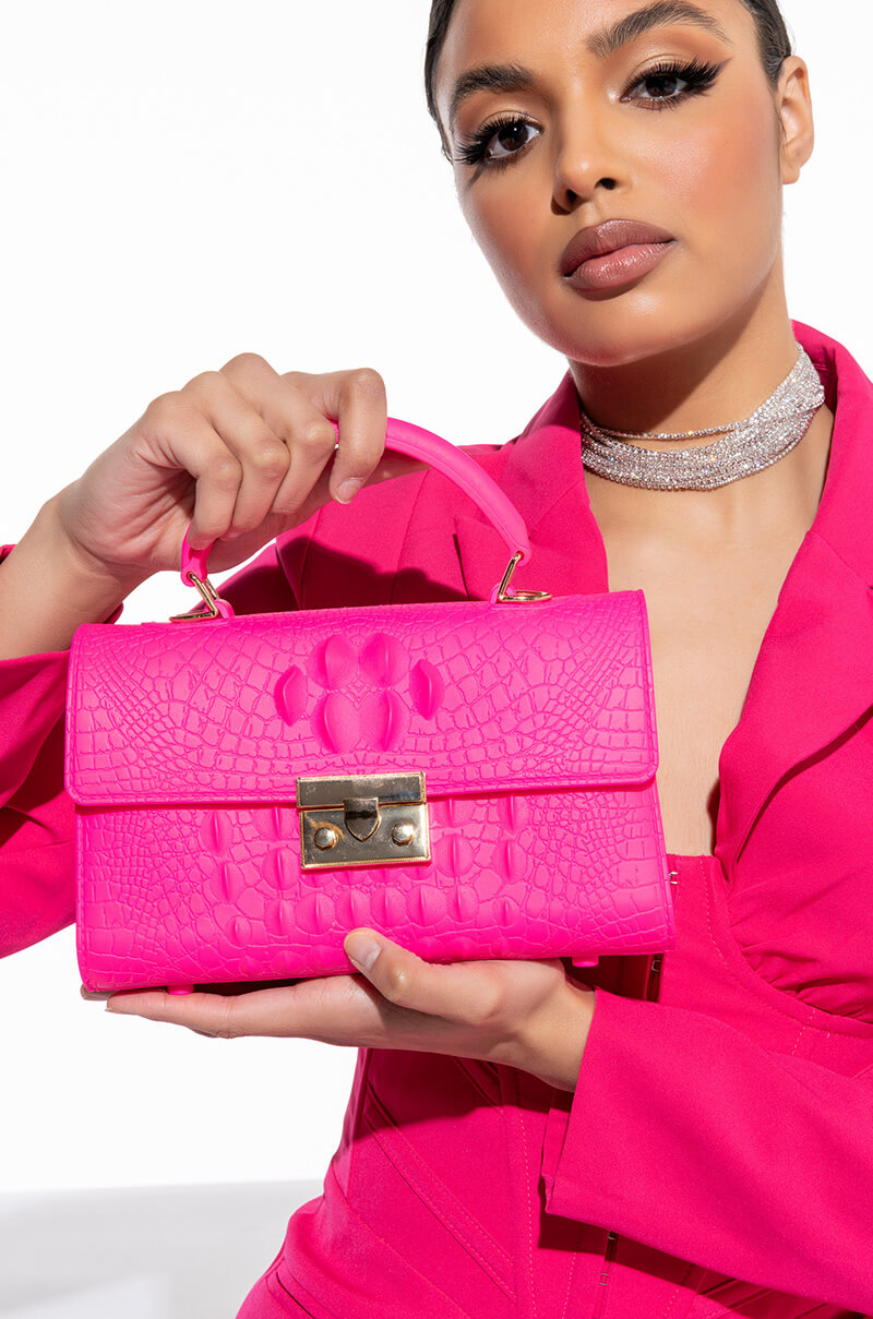 SEE YA LATER ALLIGATOR MED FUCHSIA BAG